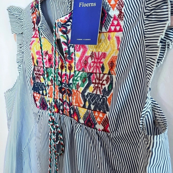 ๐ธ NWT Floerns Boho Floral Patchwork Striped Blouse | Size M - Picture 4 of 4